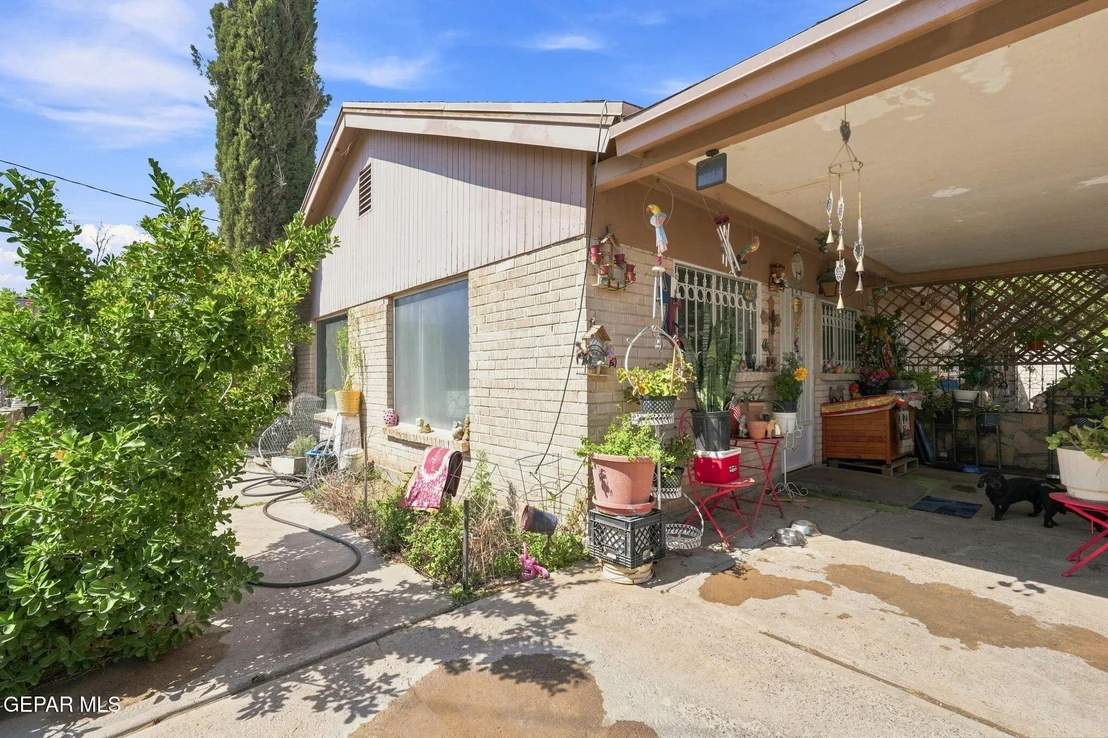 Photo of 8109 Doniphan Drive