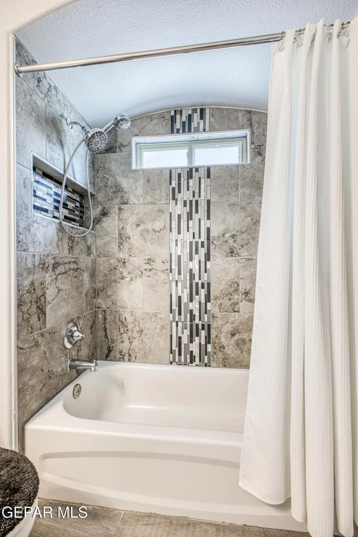 Photo of 7345 EAGLE VISTA Drive
