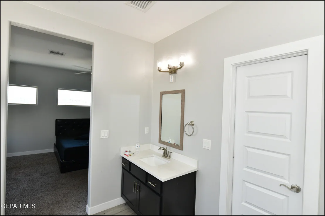 Photo of 205 ANGLESY Place