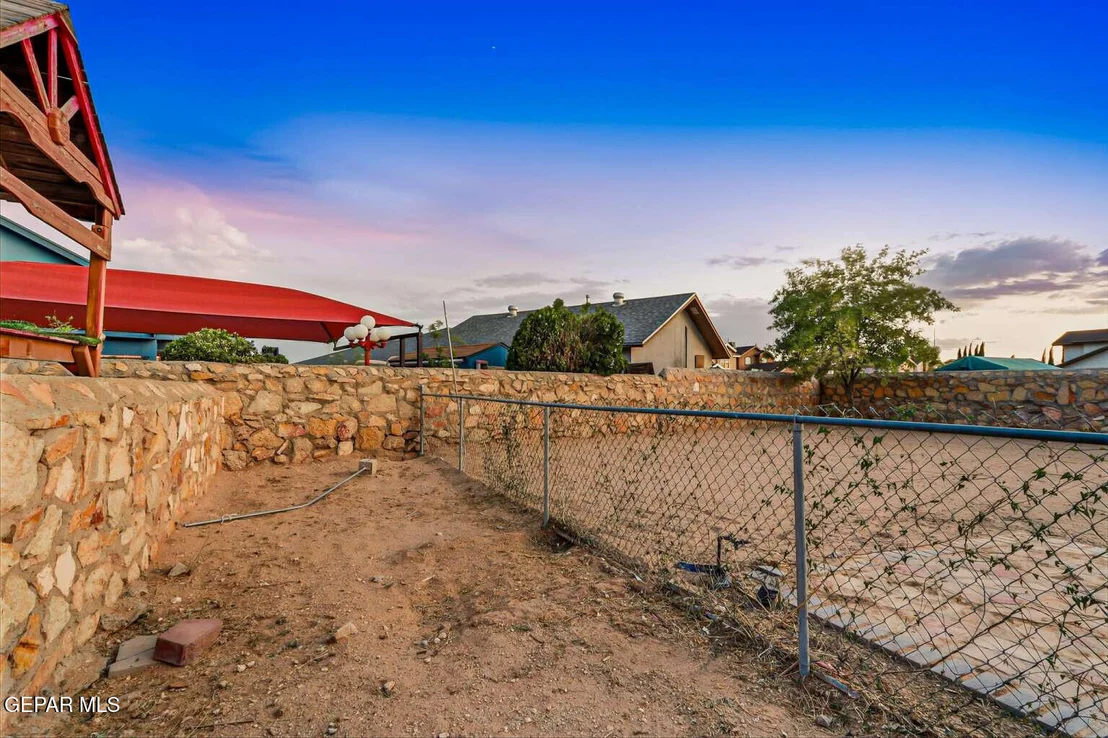 Photo of 12404 PASEO LARGO Circle