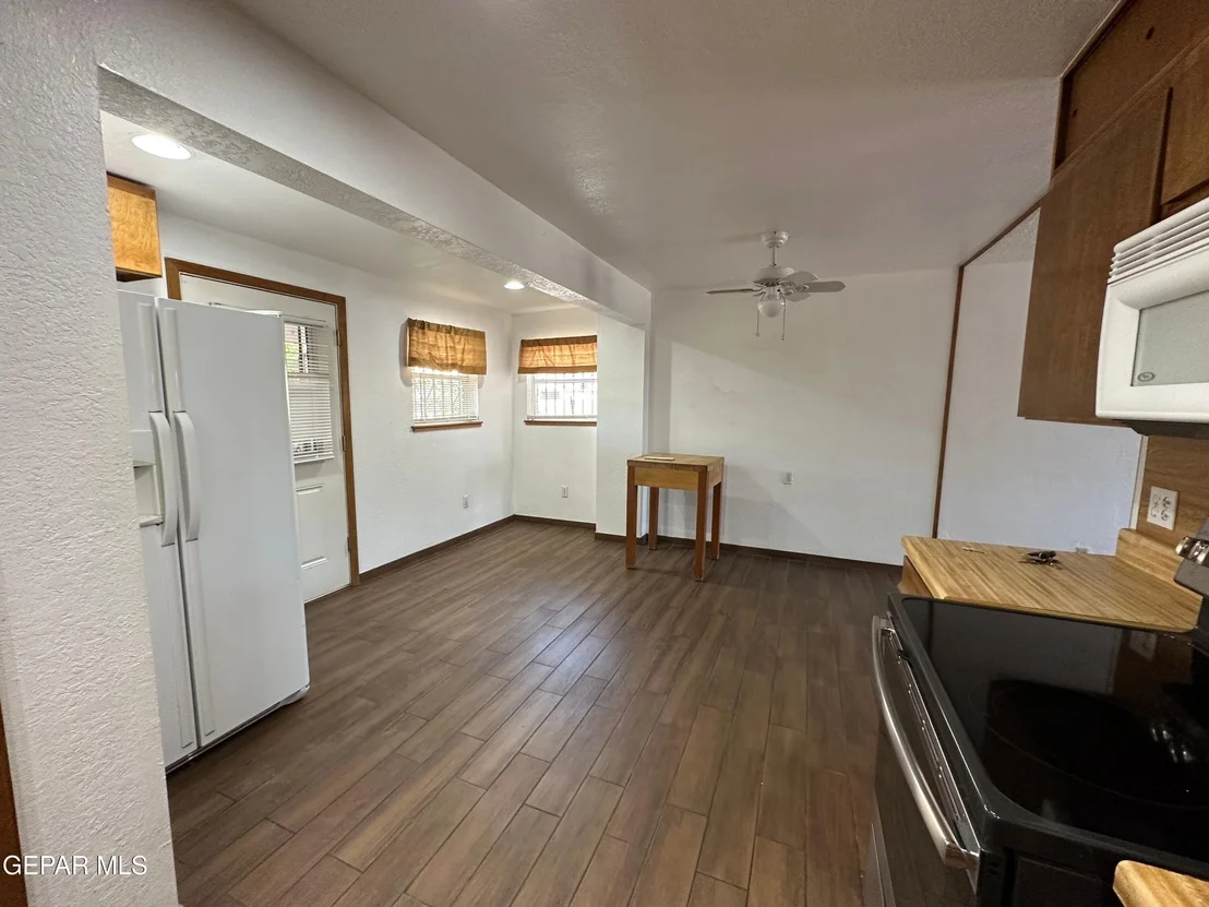 Photo of 5205 FLOWER Drive