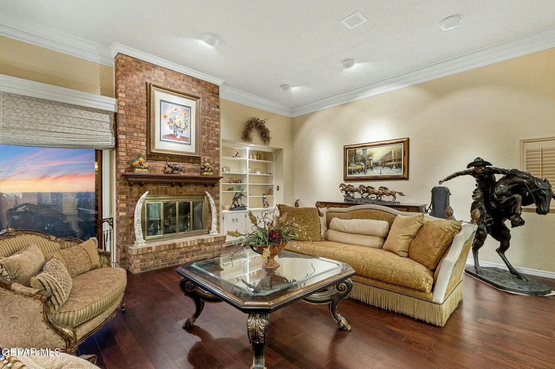 Photo of 6010 TORREY PINES Drive