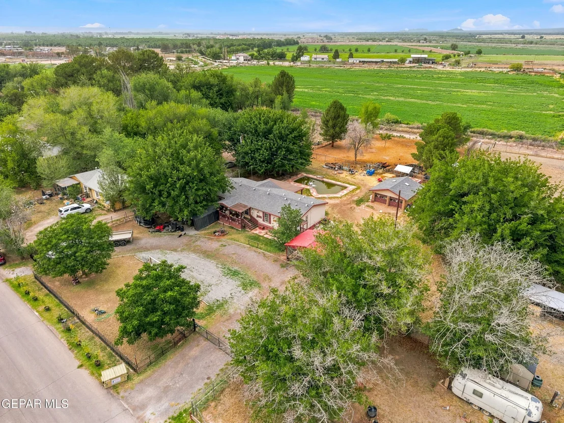 Photo of 516 CHISOM Drive