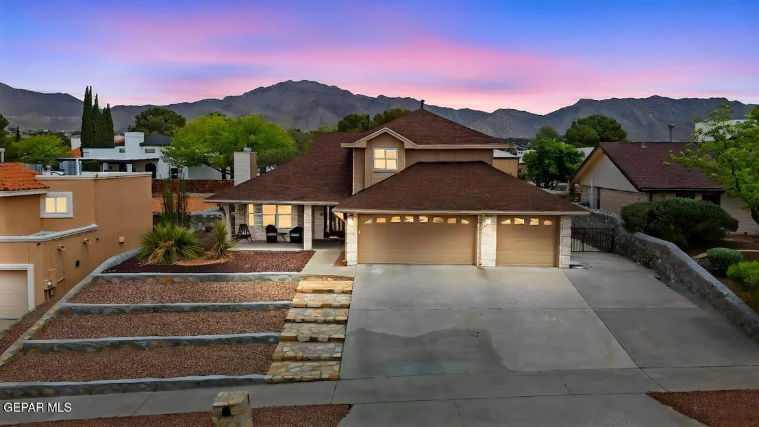 Photo of 760 CHELTENHAM Drive
