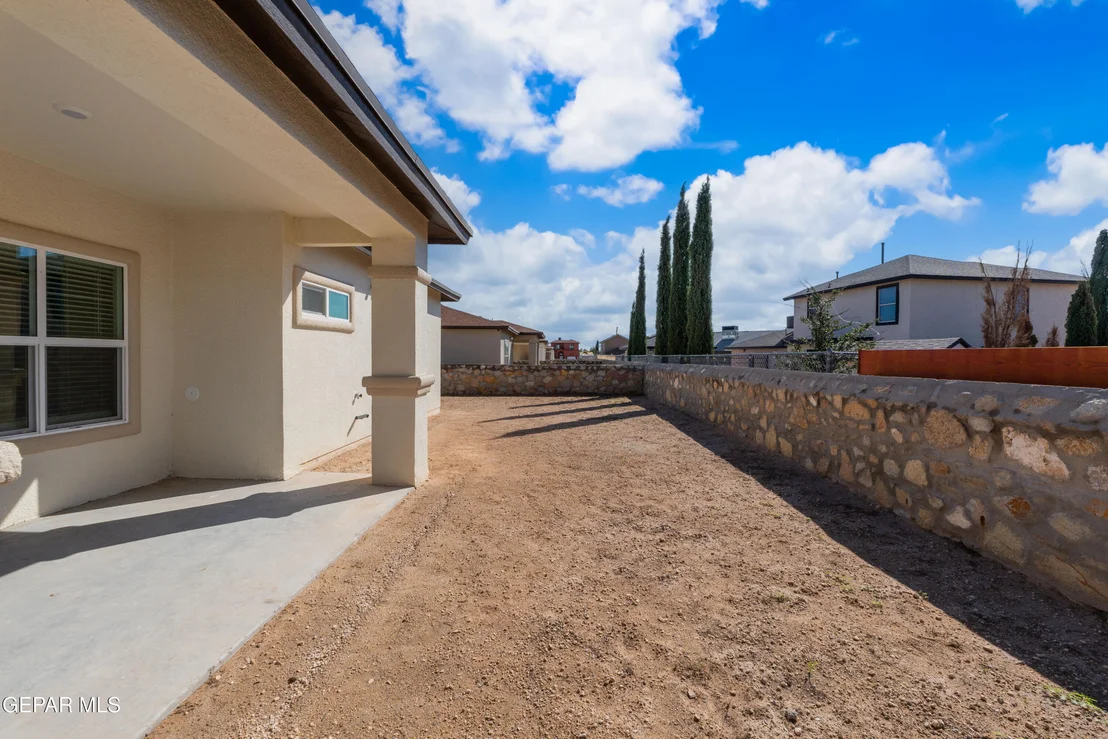 Photo of 325 Sand Gate Drive