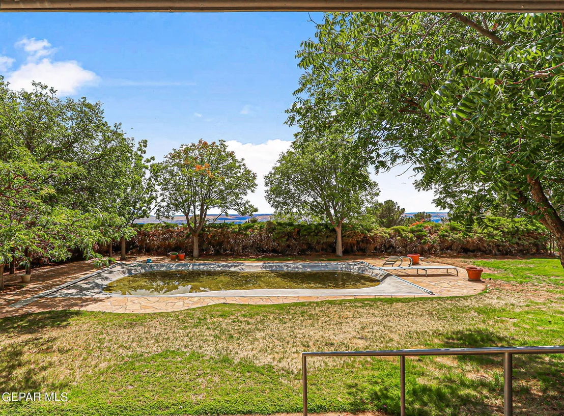 Photo of 1209 Thunderbird Drive