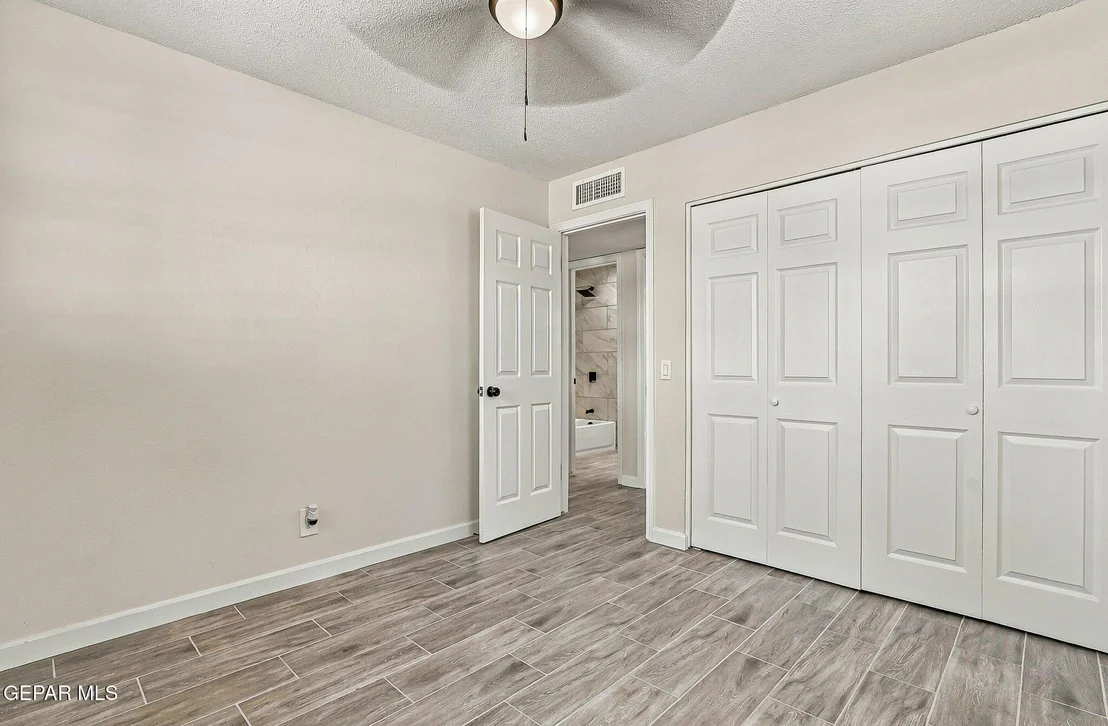Photo of 8208 PARKLAND Drive