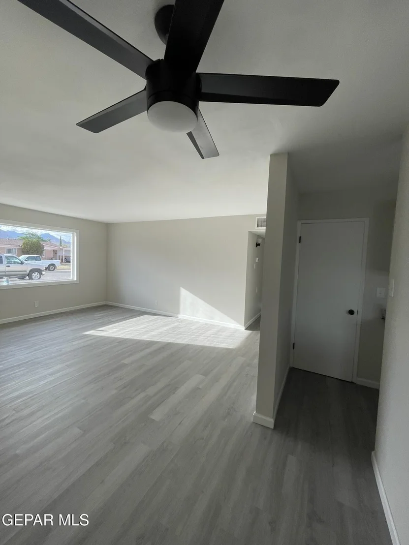 Photo of 8910 Strand Lane