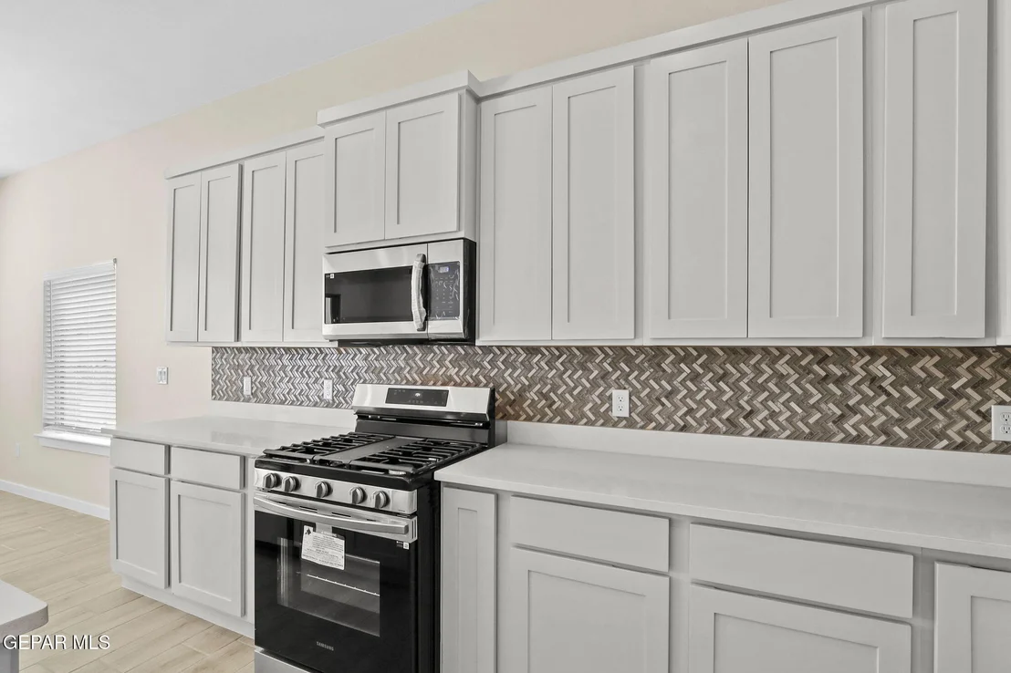 Photo of 8420 WALLY Place