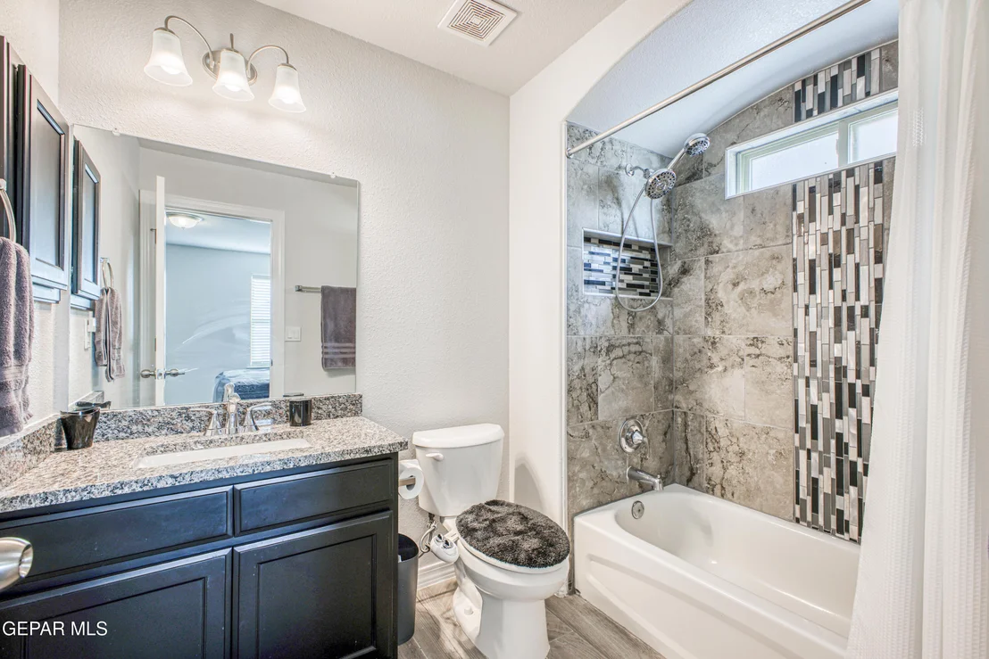 Photo of 7345 EAGLE VISTA Drive