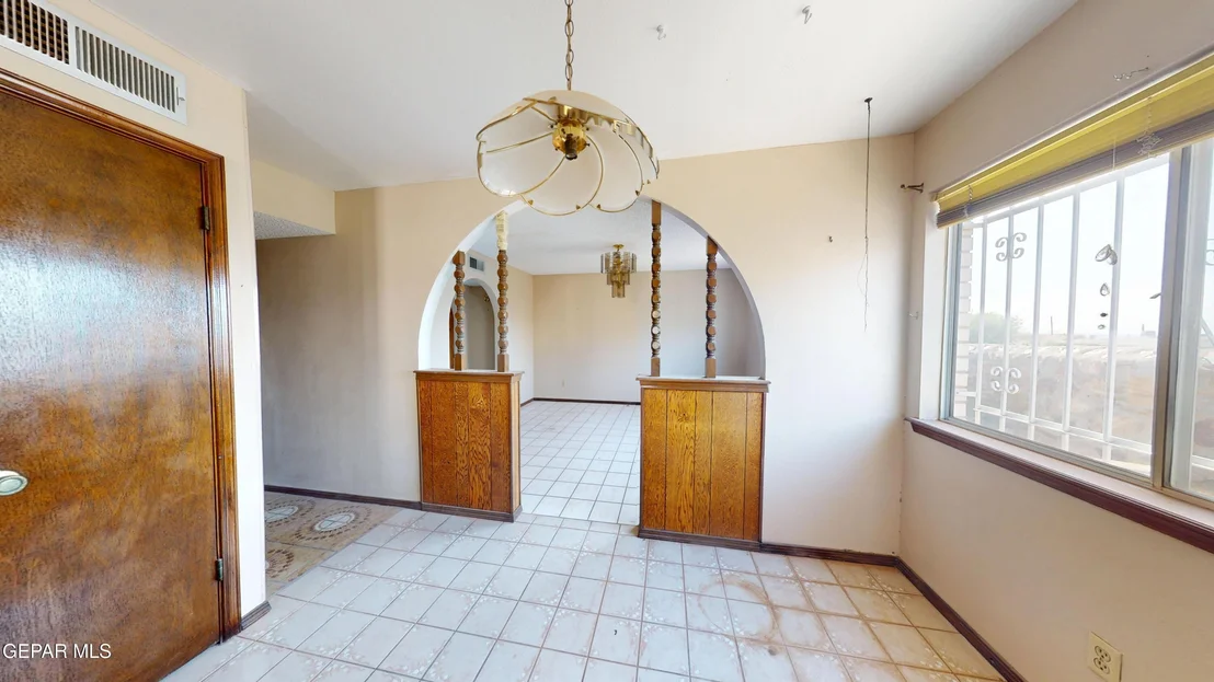 Photo of 6605 MORNINGSIDE Circle