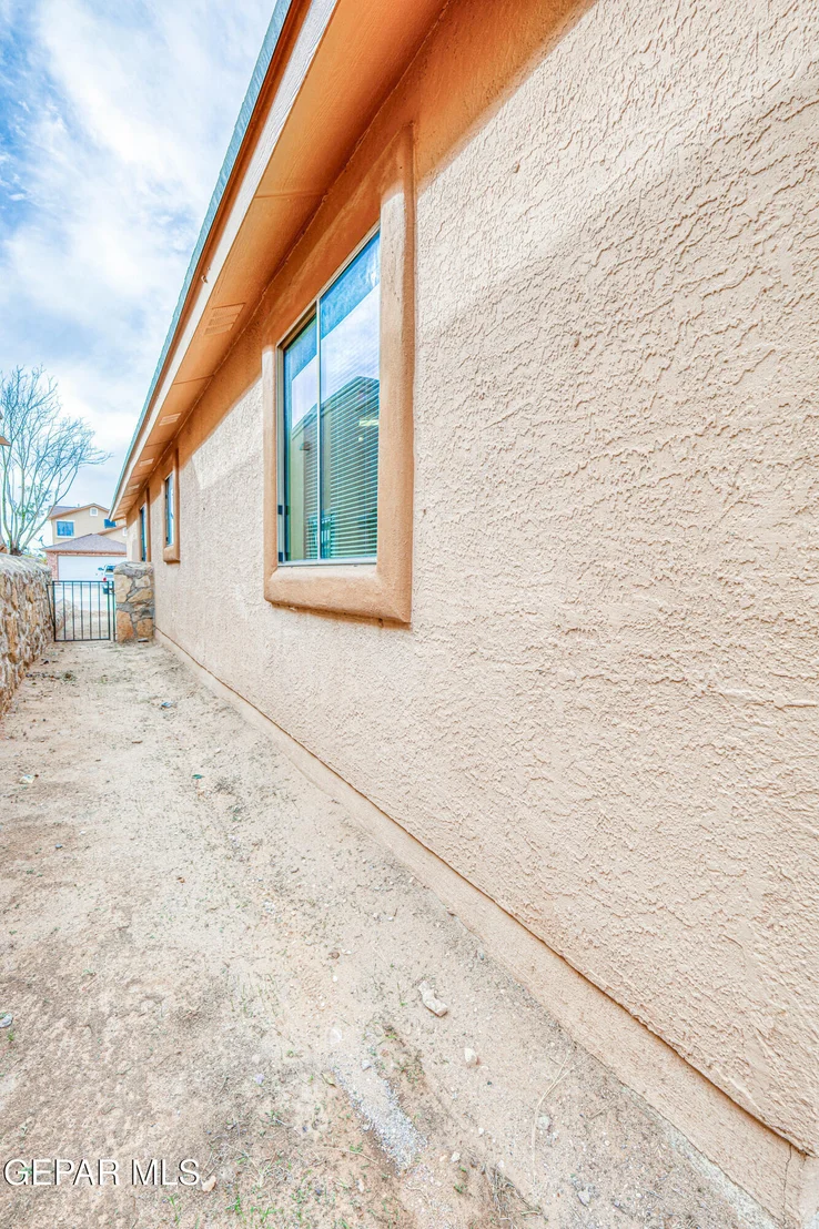 Photo of 2648 SNOWY ROCK Place