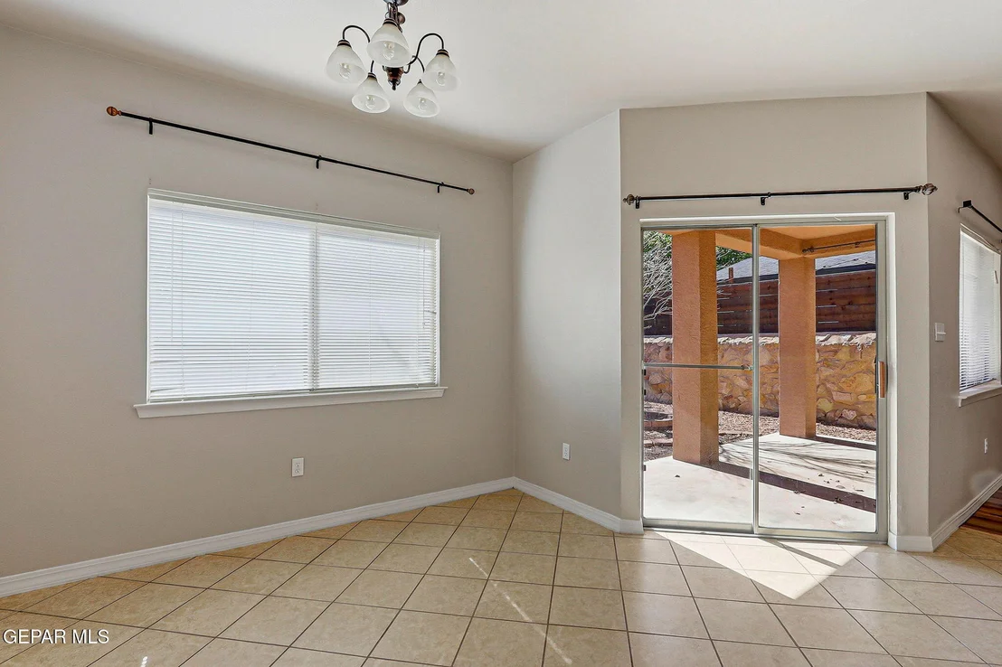 Photo of 1516 Mescal Lane