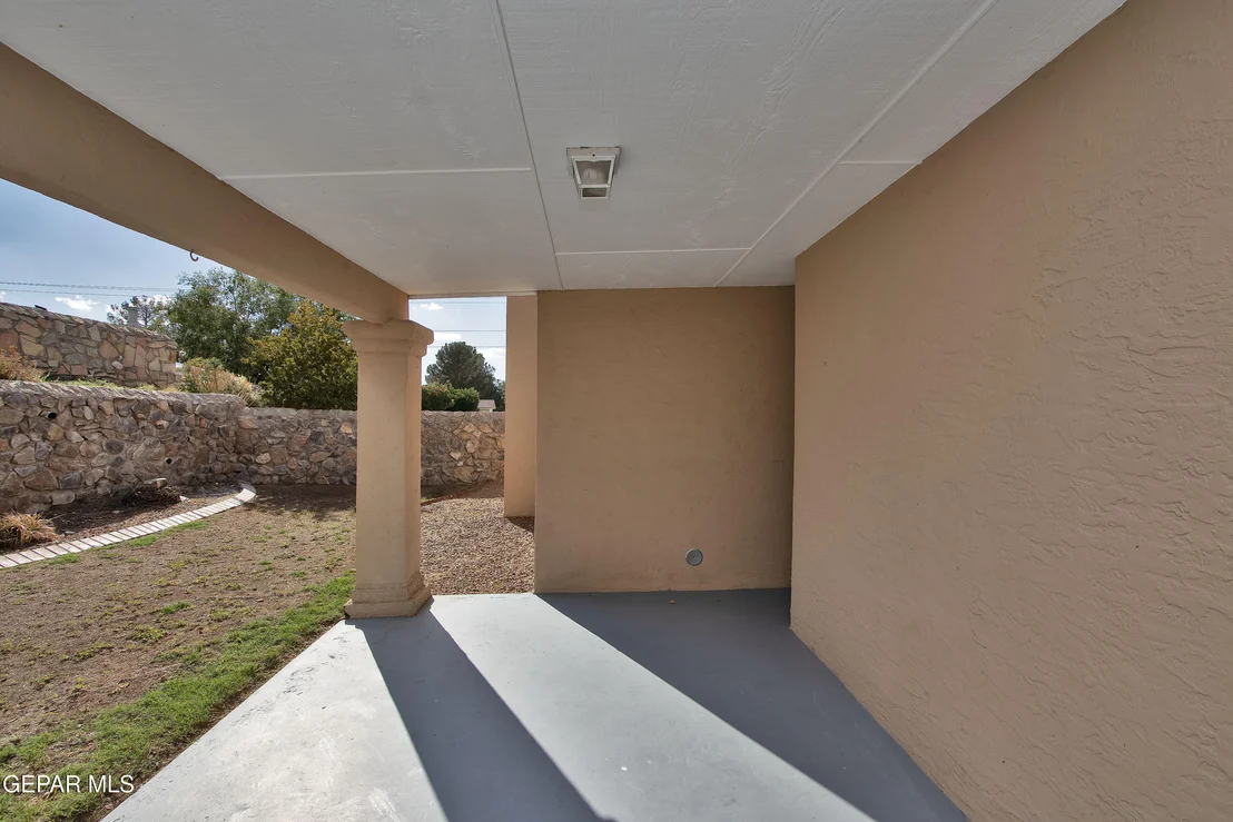 Photo of 6712 Isla Del Rey Drive