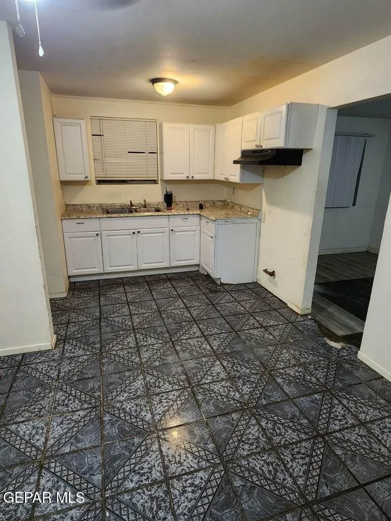Photo of 7747 BROADWAY Drive