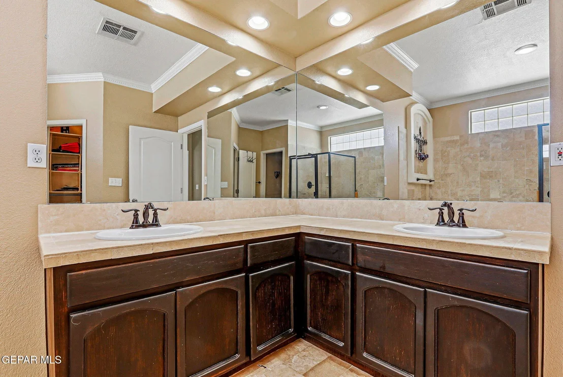 Photo of 6517 ISLA DEL REY Drive