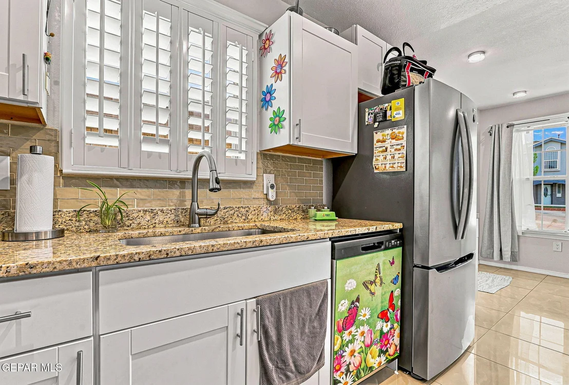 Photo of 905 MADTONE Drive