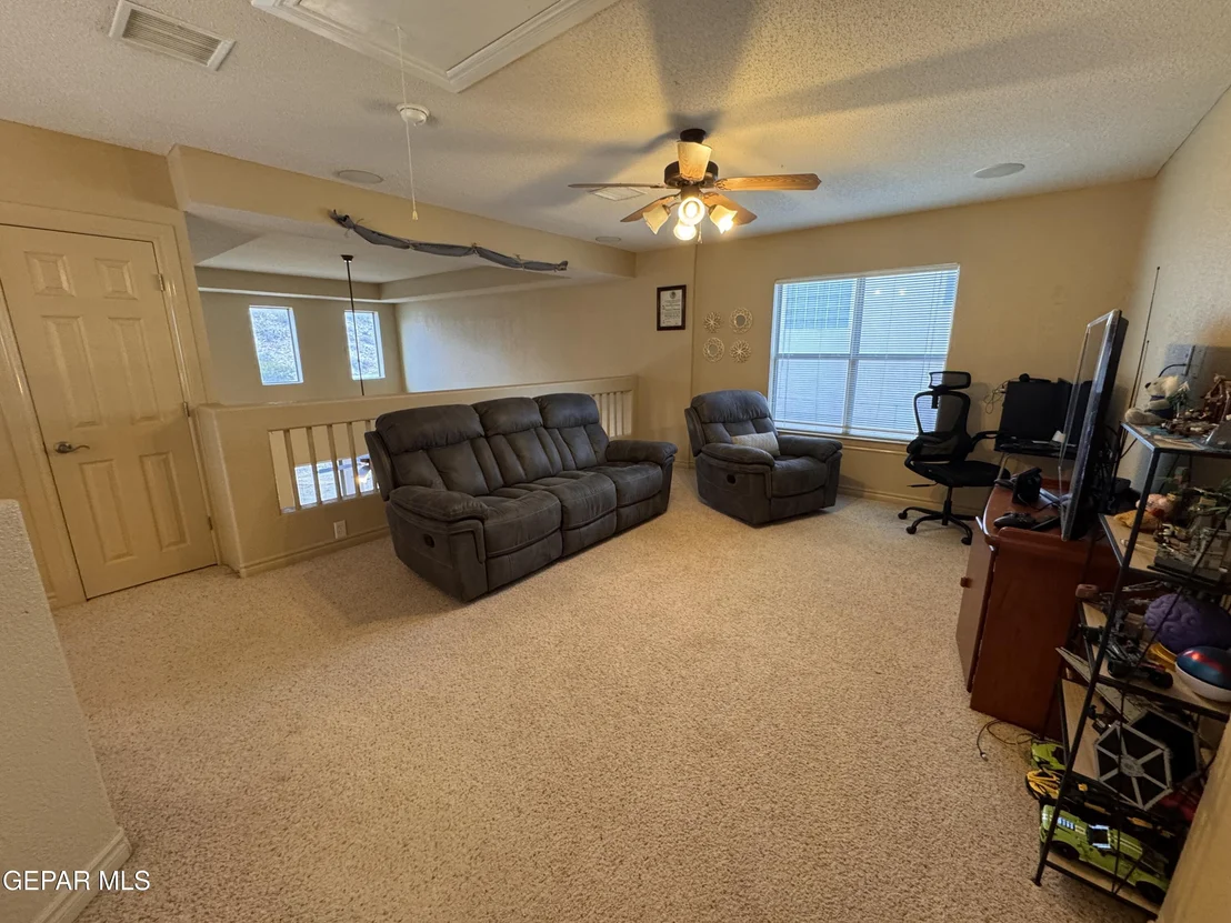 Photo of 6377 FRANKLIN GATE Drive