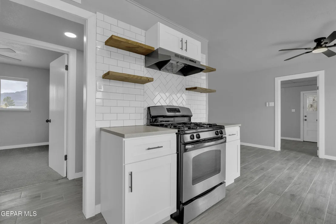 Photo of 9314 VICKSBURG Drive