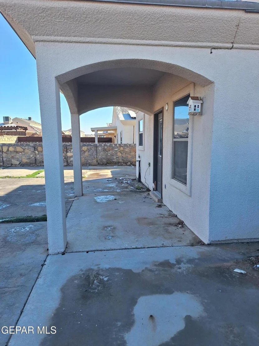 Photo of 14243 GIL REYES Drive
