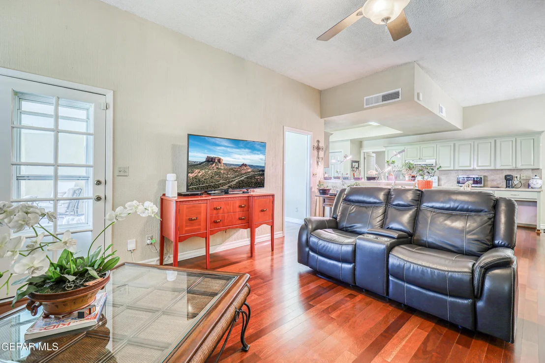 Photo of 7225 Rochester Drive