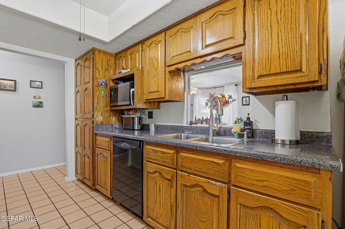 Photo of 309 RIO VERDE Drive