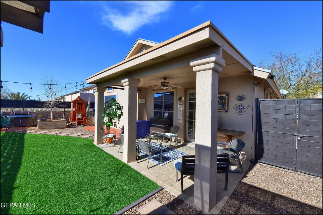 Photo of 260 WESTVALE Court