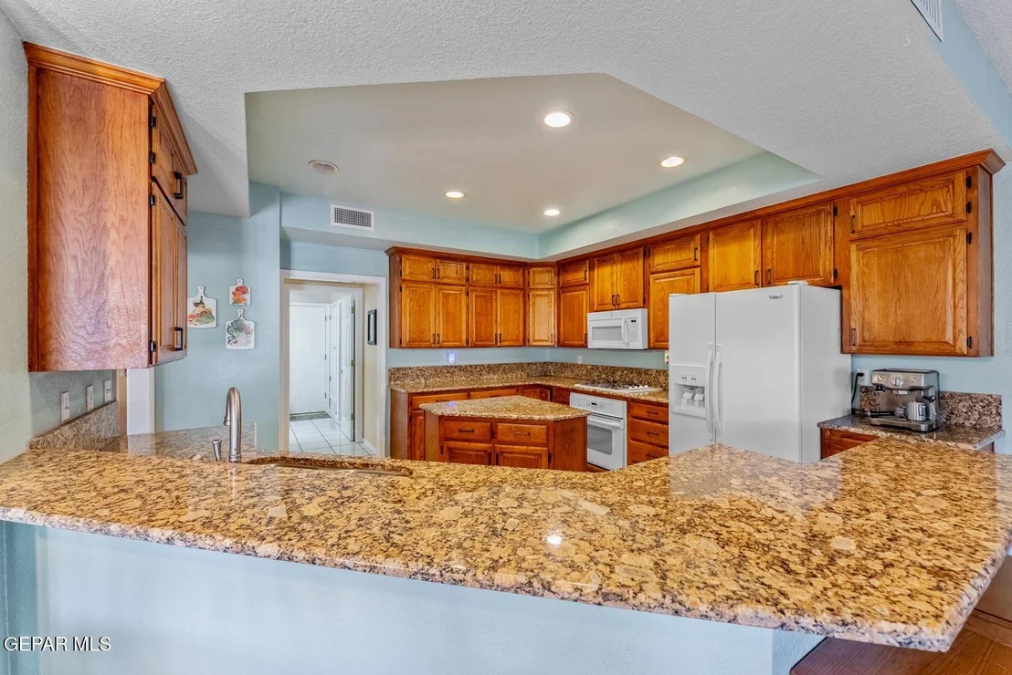 Photo of 1111 Sun Ridge Drive