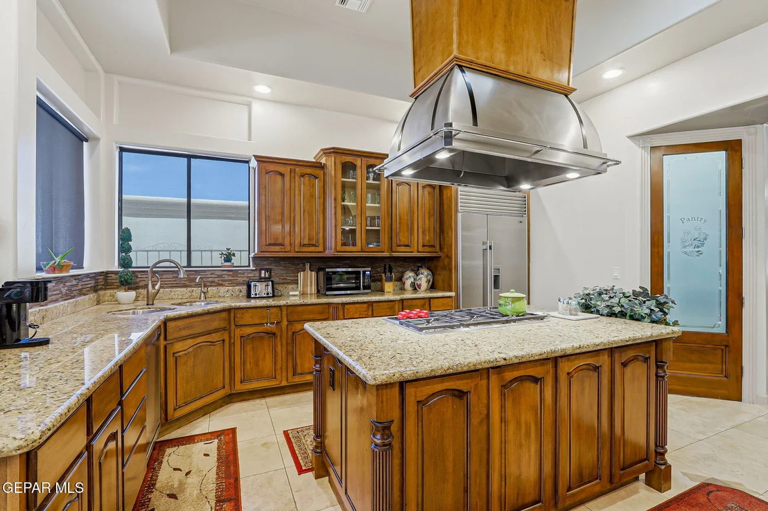 Photo of 6340 FRANKLIN RED Drive