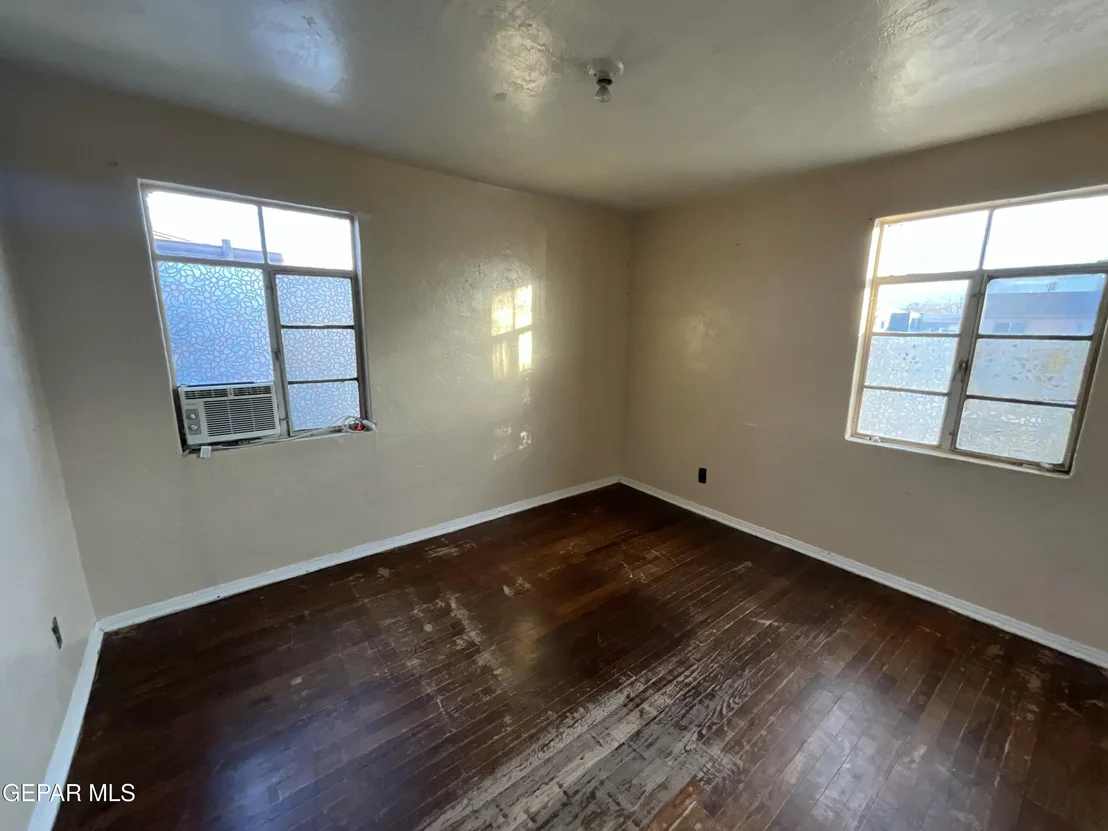 Photo of 320 Edith Drive