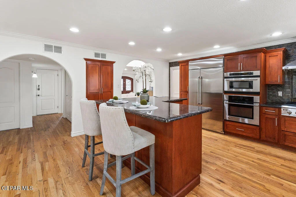 Photo of 6025 TORREY PINES Drive