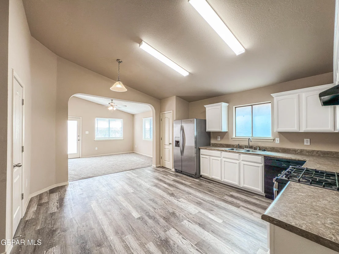 Photo of 2648 SNOWY ROCK Place