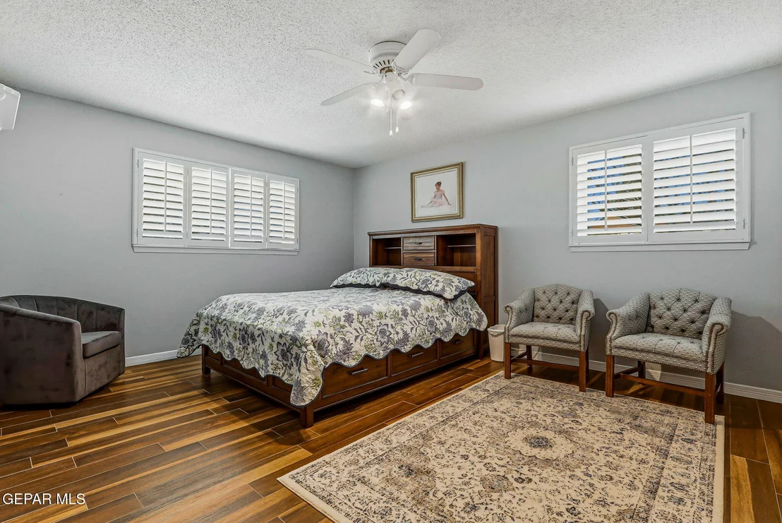 Photo of 301 NORTHWIND Drive