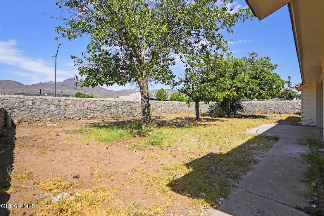 Photo of 4700 ROUND ROCK Drive