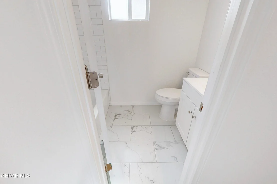 Photo of 12036 KINGS CREST Drive
