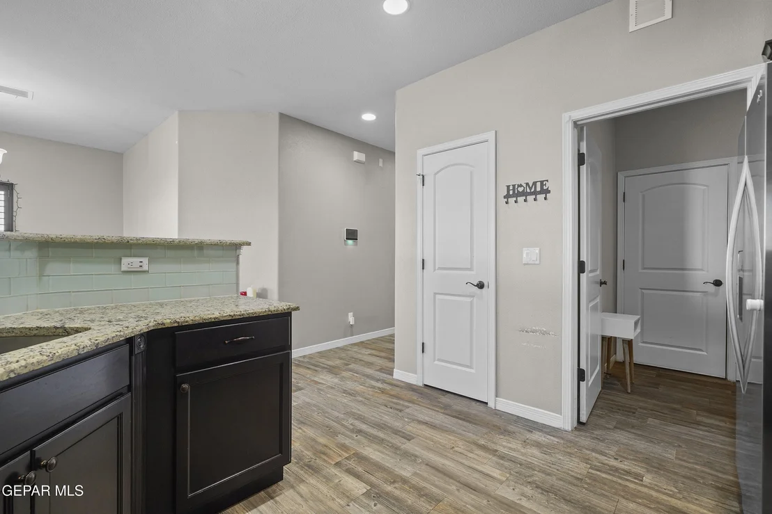 Photo of 7257 LONG MEADOW Drive