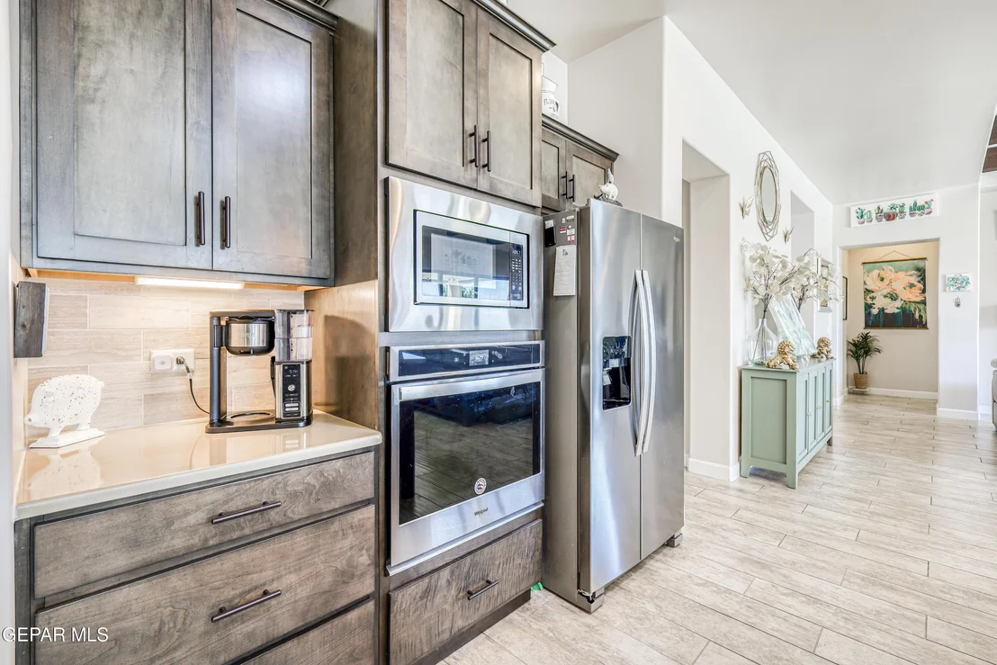 Photo of 5892 VALLE SONAR Avenue