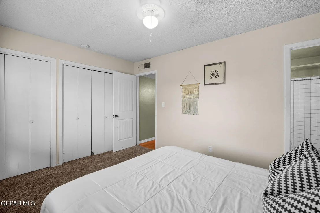Photo of 9901 Sidewinder Street