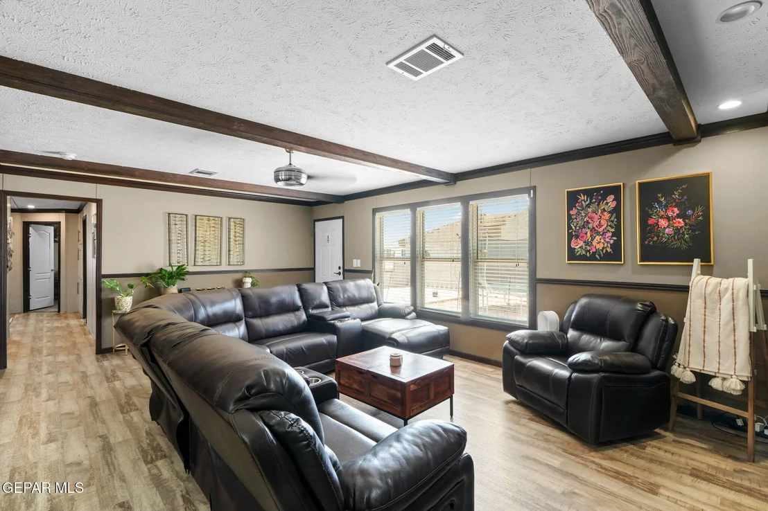 Photo of 3670 WHITETAIL DEER Drive