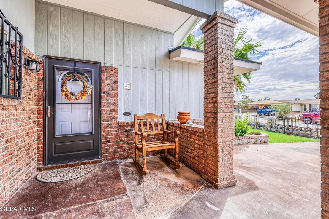 Photo of 11387 BEACH FRONT Drive
