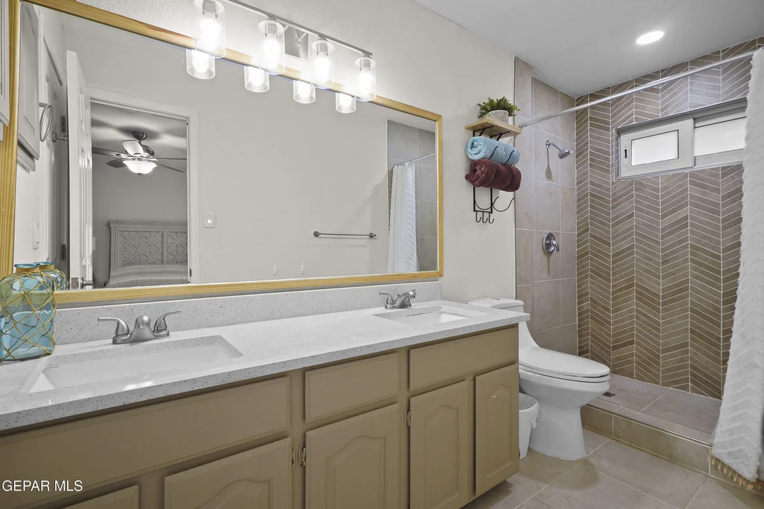 Photo of 5713 saplinas Road