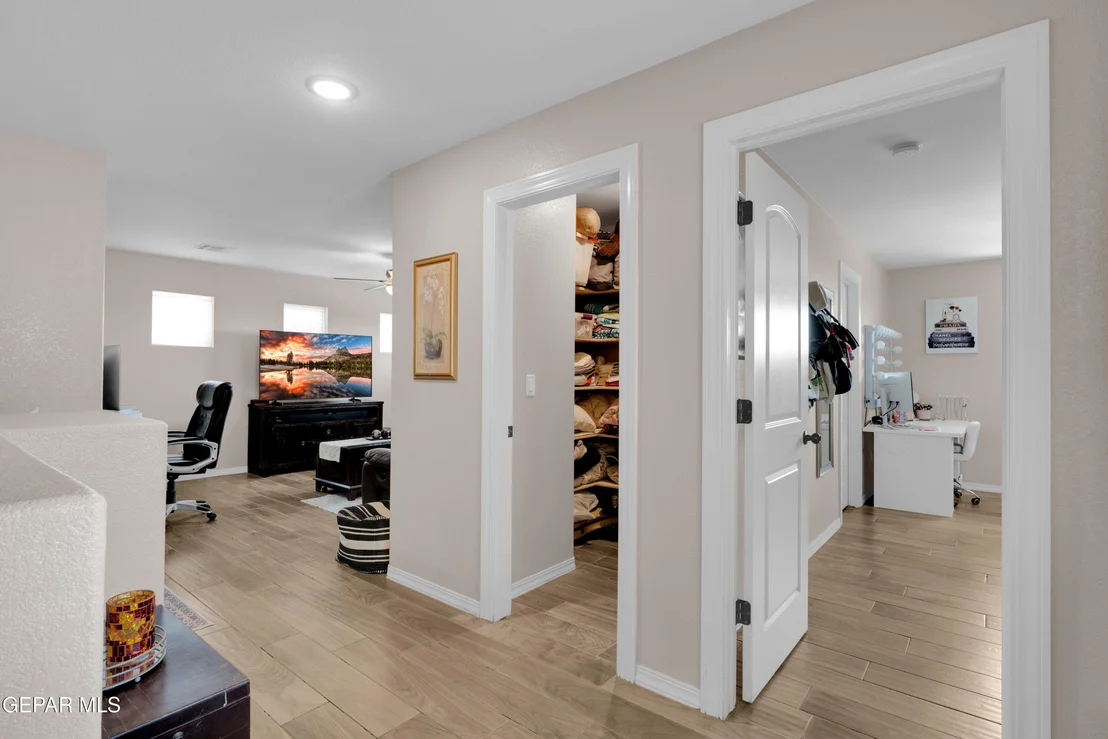 Photo of 7837 ENCHANTED RIDGE Drive