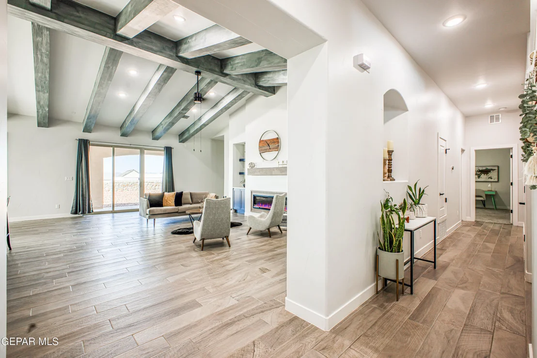 Photo of 309 Blue Valley