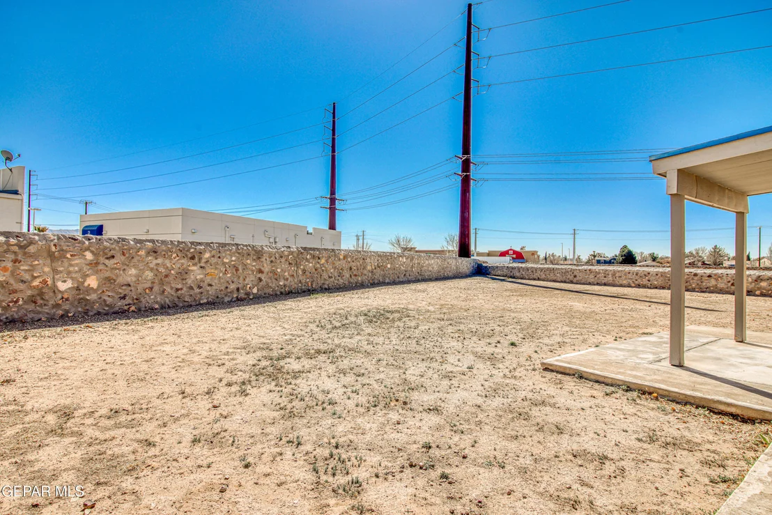 Photo of 6200 KENNETH CAPSHAW Place