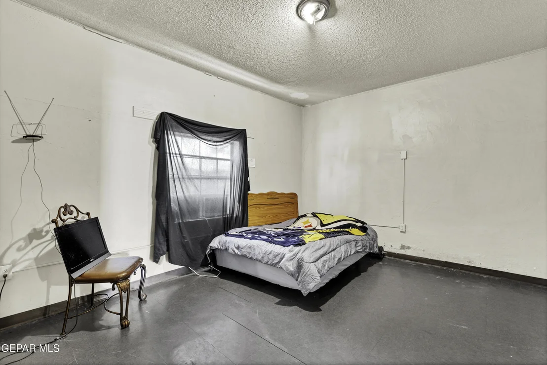 Photo of 8929 TEODOSO Drive