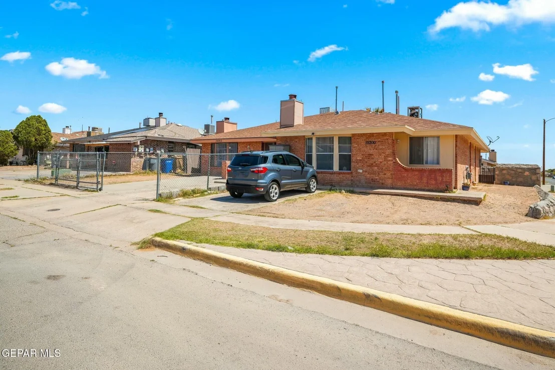 Photo of 10202 Silver Strand Place