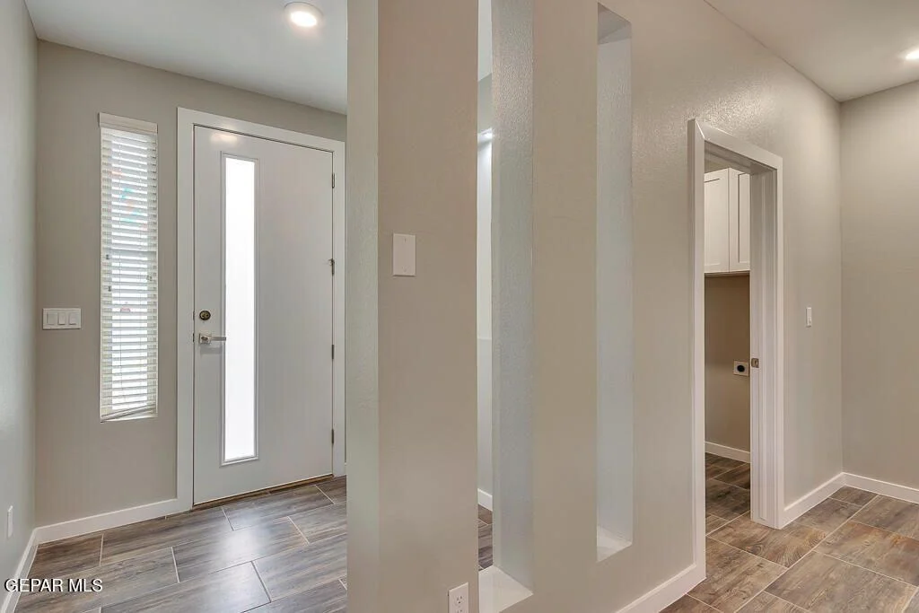 Photo of 15168 Composition Avenue