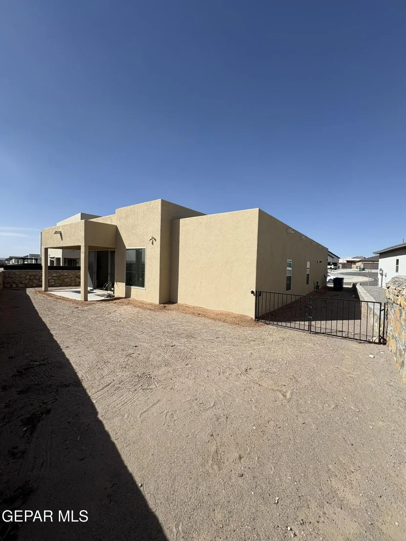 Photo of 7776 ENCHANTED PARK Drive