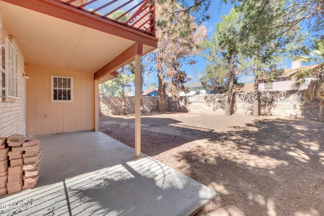Photo of 12085 Autumn Gate Drive
