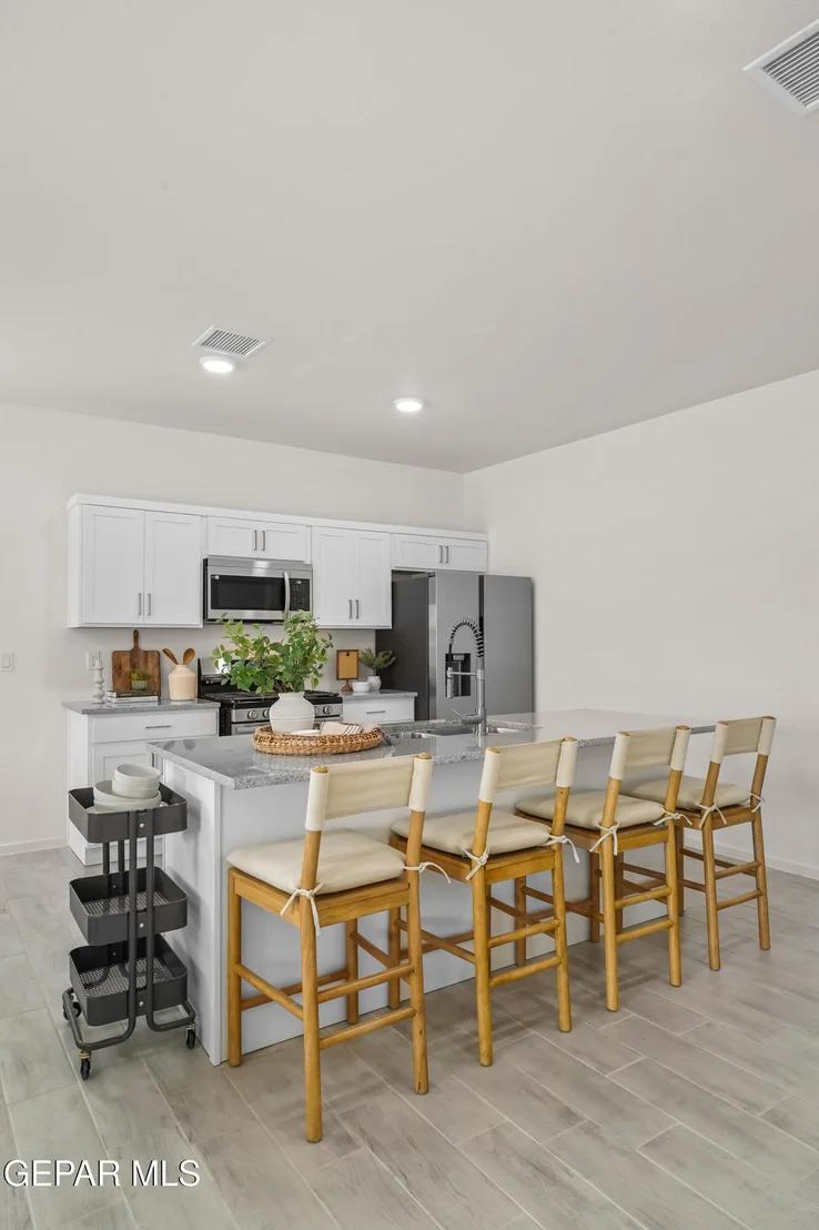 Photo of 13837 Summer Wave Avenue